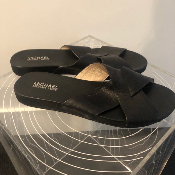 MICHAEL by Michael Kors leather slide sandals - Picture 3 of 3